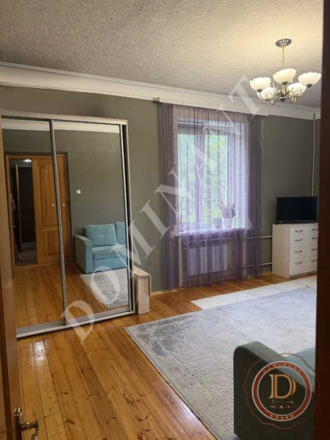Продажа 3-комнатной квартиры 70 м², Железнодорожная ул., 5