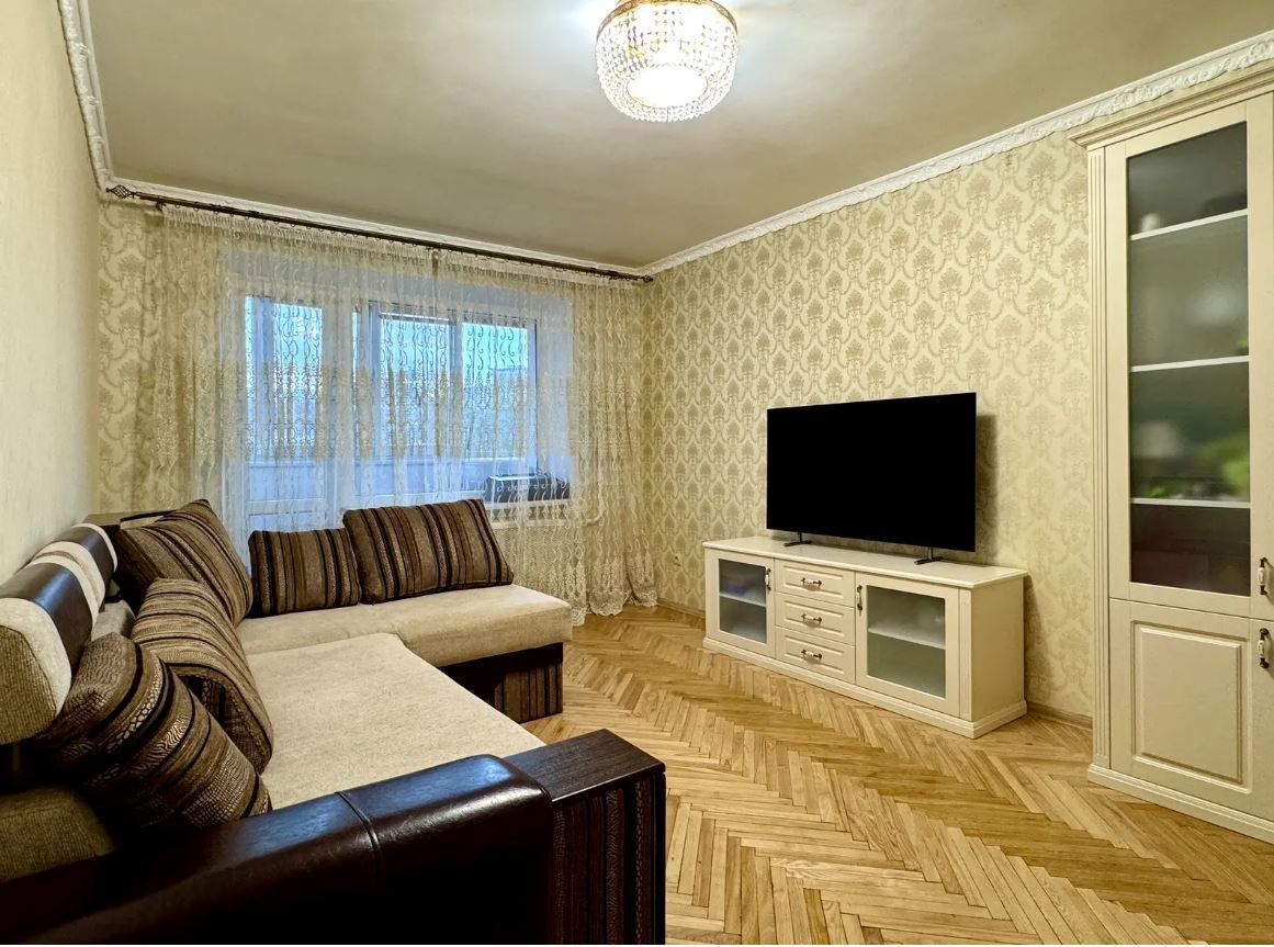 Оренда 3-кімнатної квартири 74 м², Богдана Гаврилишина вул.