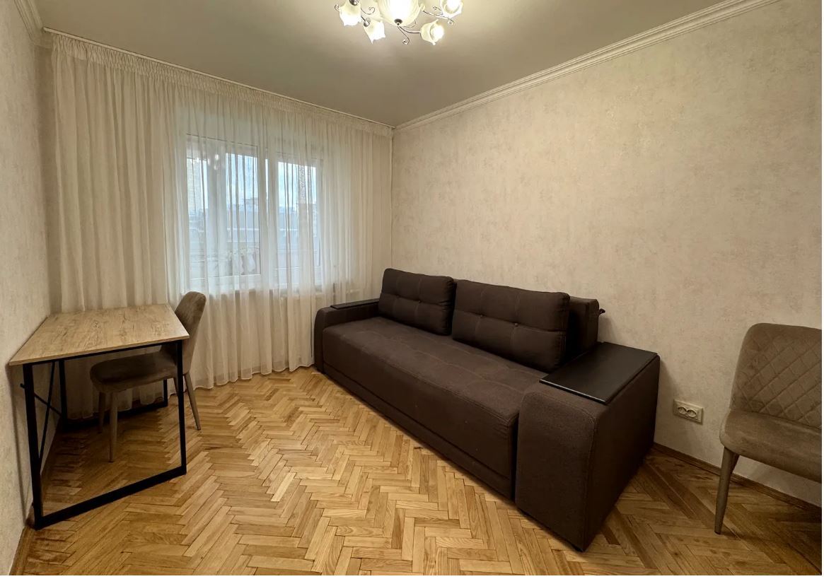 Оренда 3-кімнатної квартири 74 м², Богдана Гаврилишина вул.