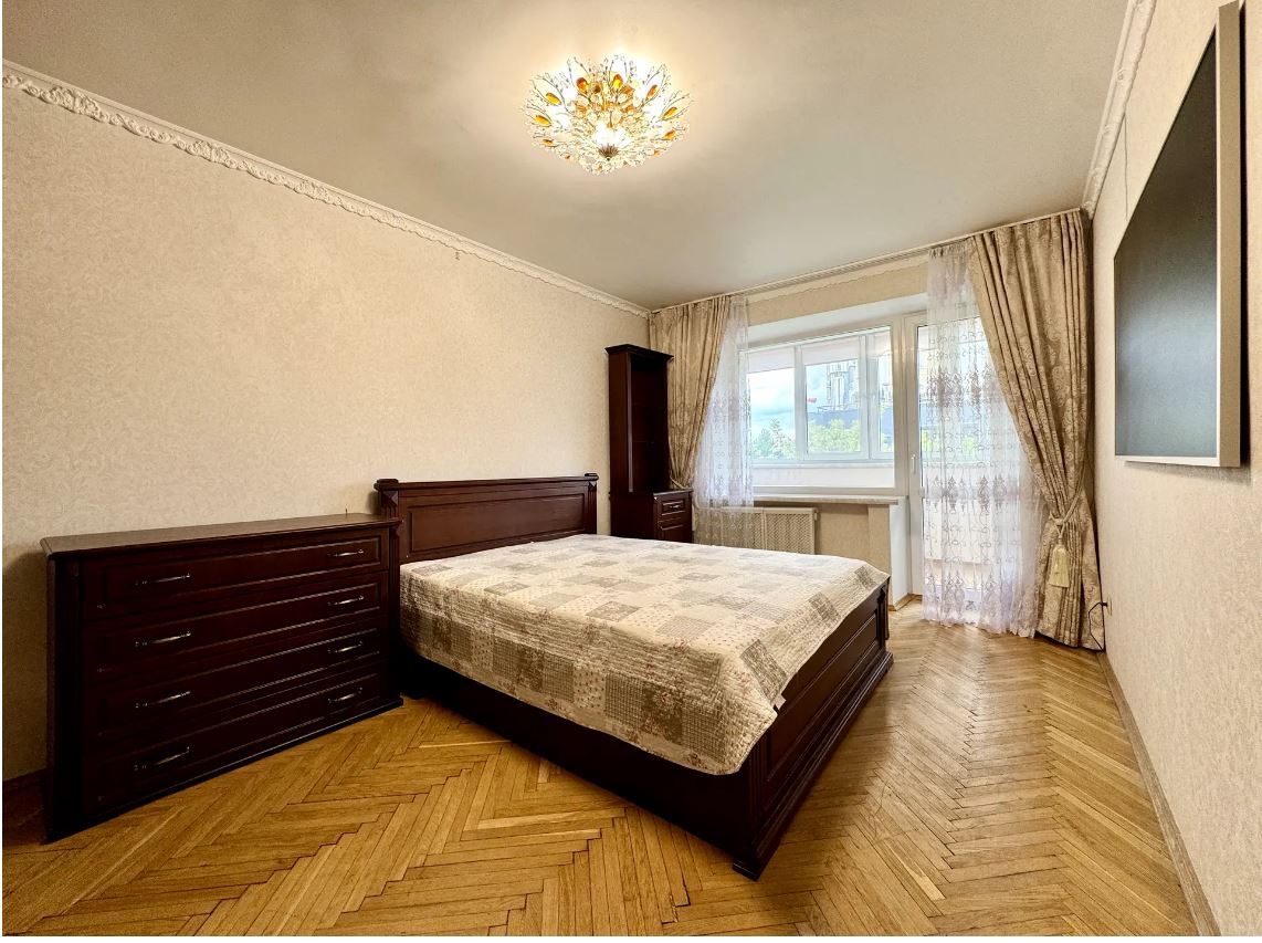 Оренда 3-кімнатної квартири 74 м², Богдана Гаврилишина вул.