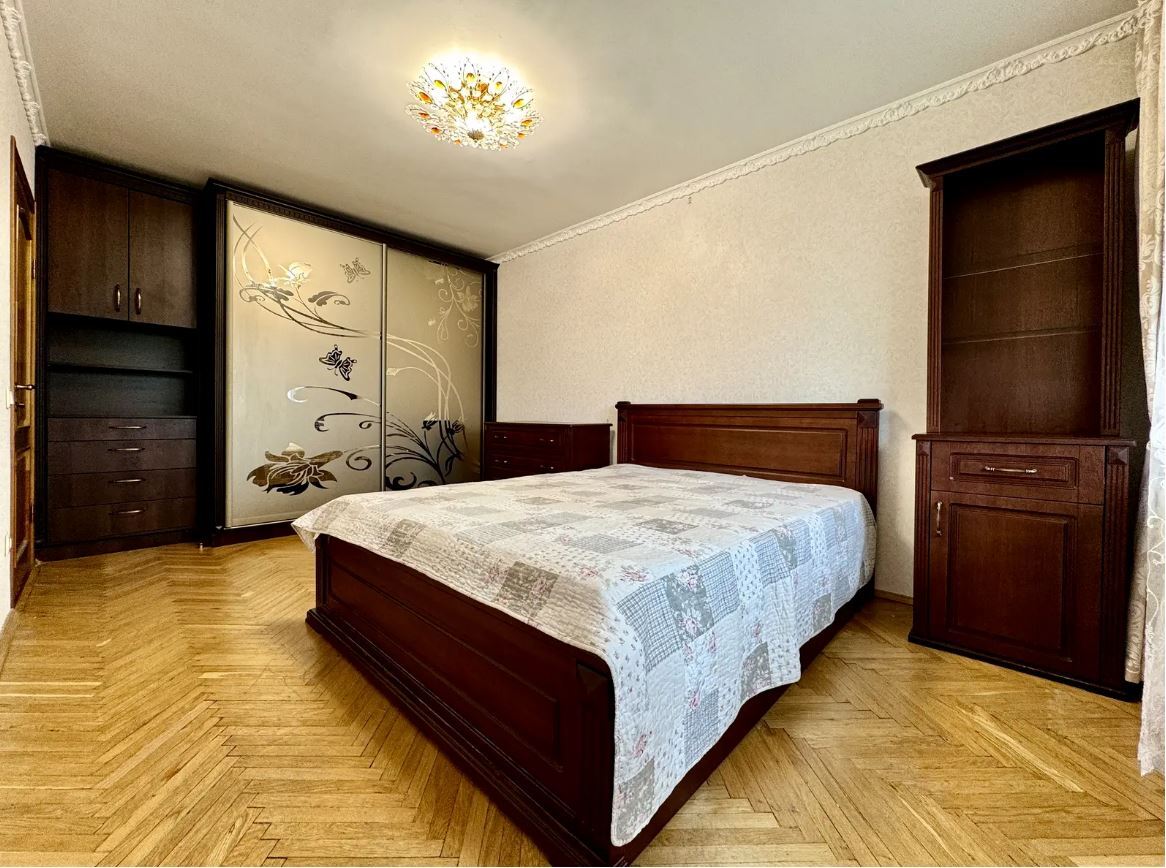 Оренда 3-кімнатної квартири 74 м², Богдана Гаврилишина вул.