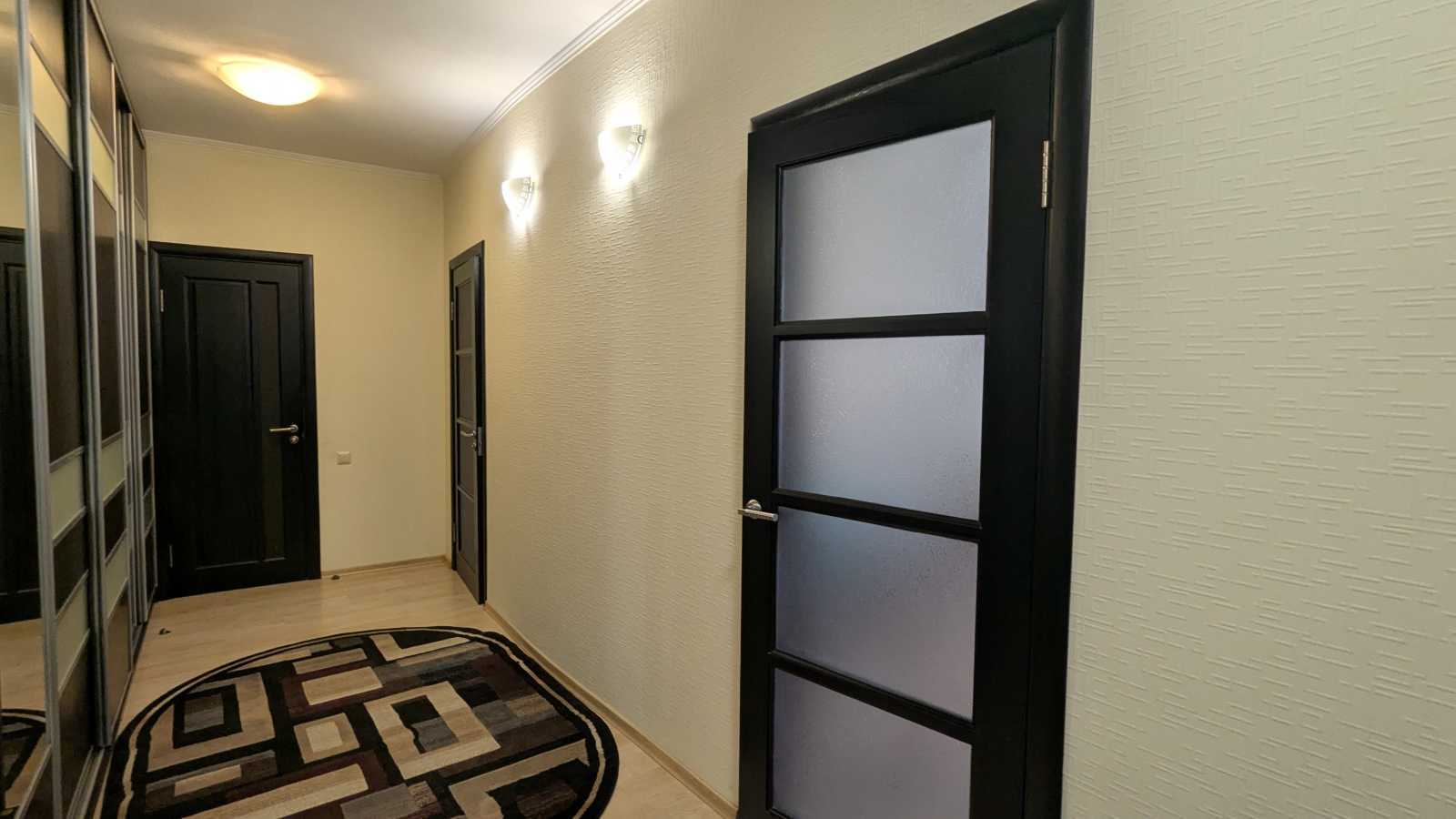 Продаж 1-кімнатної квартири 60 м², Урлівська вул., 11/44