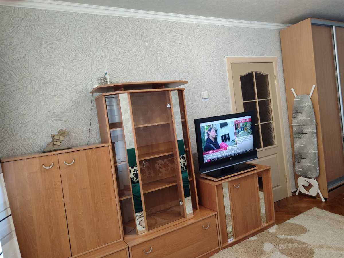 Аренда 1-комнатной квартиры 32 м², Академика Стражеско ул., 11