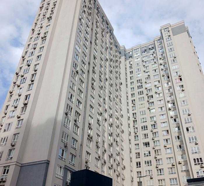 Продаж 1-кімнатної квартири 41 м², Михайла Донця вул., Драгоманова, 10