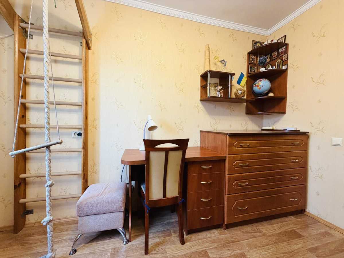 Аренда 2-комнатной квартиры 45 м², Новодарницкая ул., 27