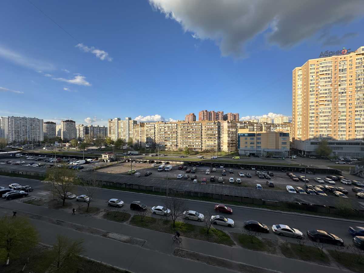 Аренда 2-комнатной квартиры 80 м², Петра Григоренко просп., 28