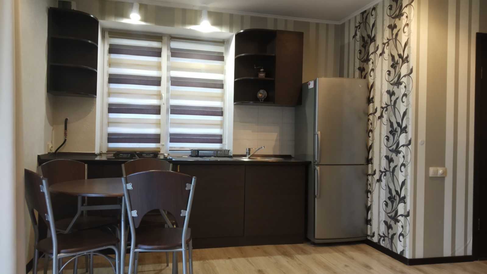 Оренда 1-кімнатної квартири 34 м², Редутна вул., 50