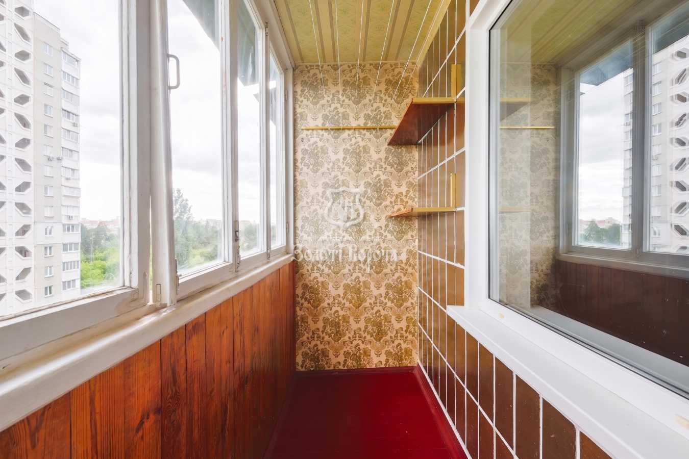 Продаж 3-кімнатної квартири 74.5 м², Бориспільська вул., 28А