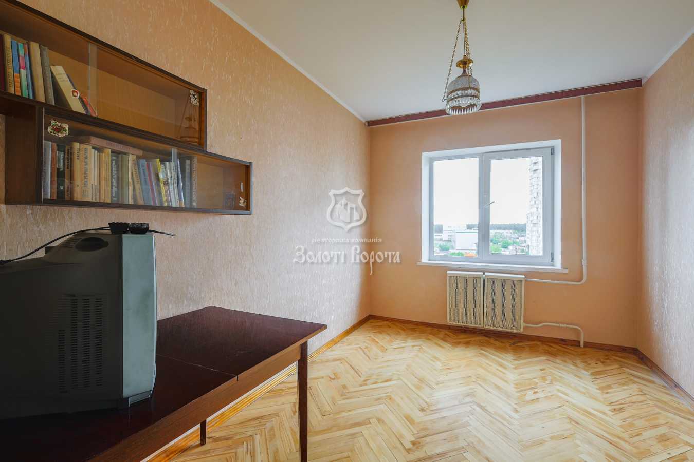 Продаж 3-кімнатної квартири 74.5 м², Бориспільська вул., 28А