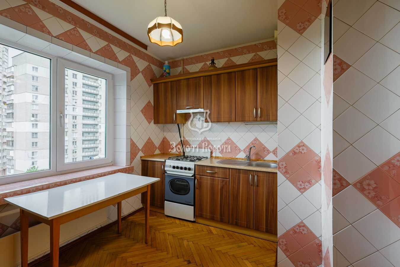 Продаж 3-кімнатної квартири 74.5 м², Бориспільська вул., 28А