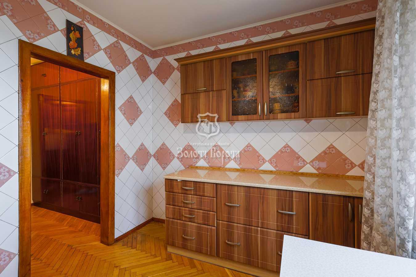 Продаж 3-кімнатної квартири 74.5 м², Бориспільська вул., 28А