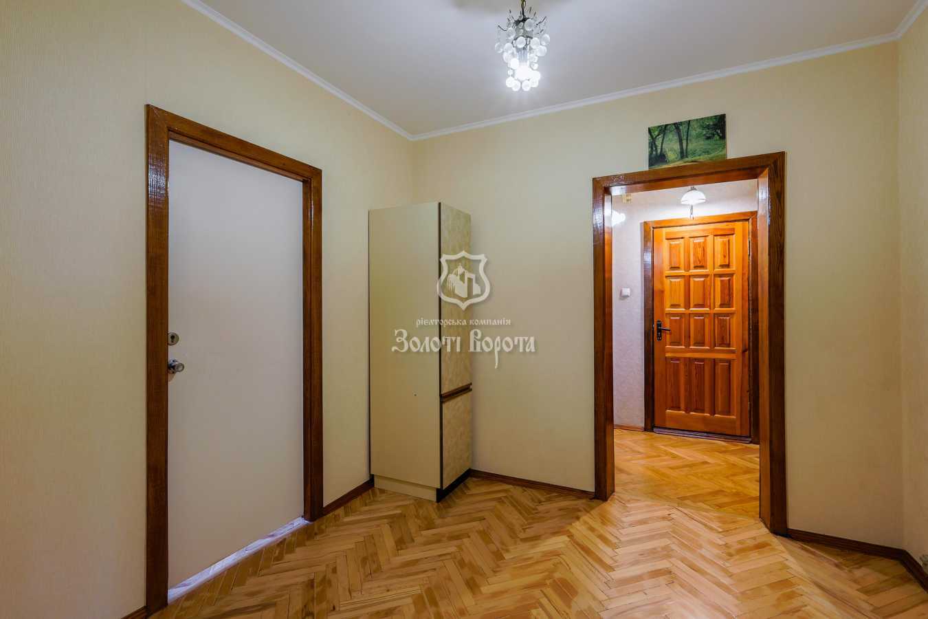 Продаж 3-кімнатної квартири 74.5 м², Бориспільська вул., 28А