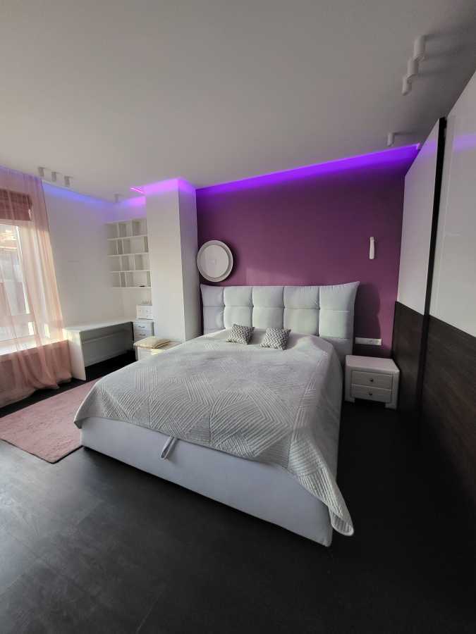 Аренда 2-комнатной квартиры 93 м², Саперное Поле ул., 5А