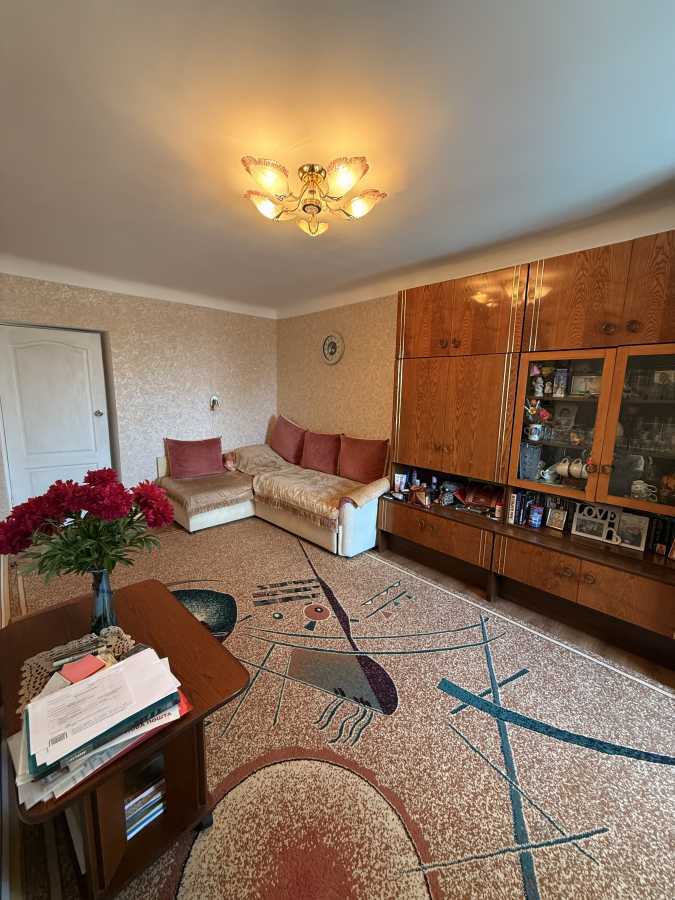 Продажа 2-комнатной квартиры 48 м², Осенняя ул., 3