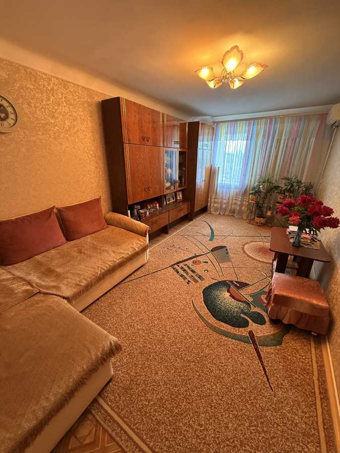 Продажа 2-комнатной квартиры 48 м², Осенняя ул., 3