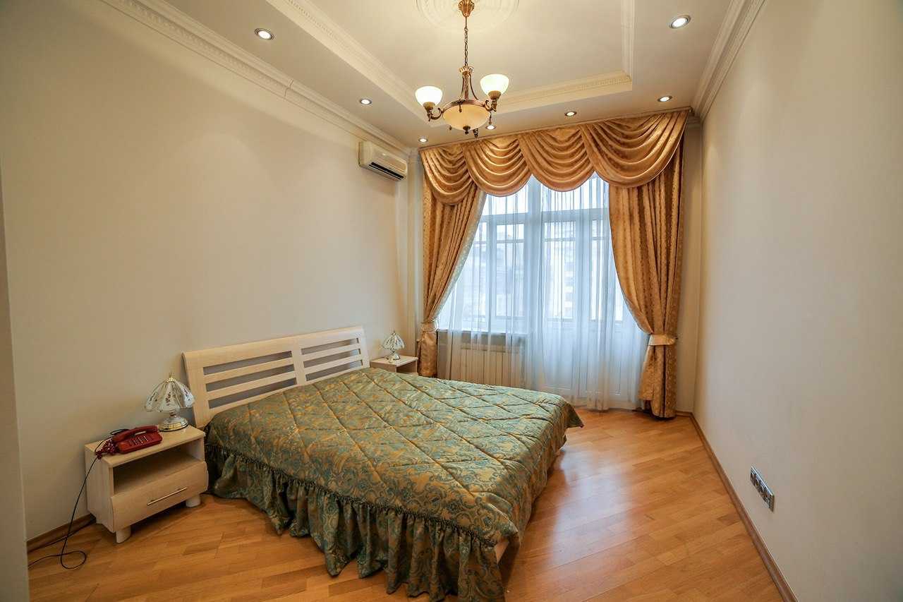 Оренда 2-кімнатної квартири 52 м², Хрещатик вул., 21