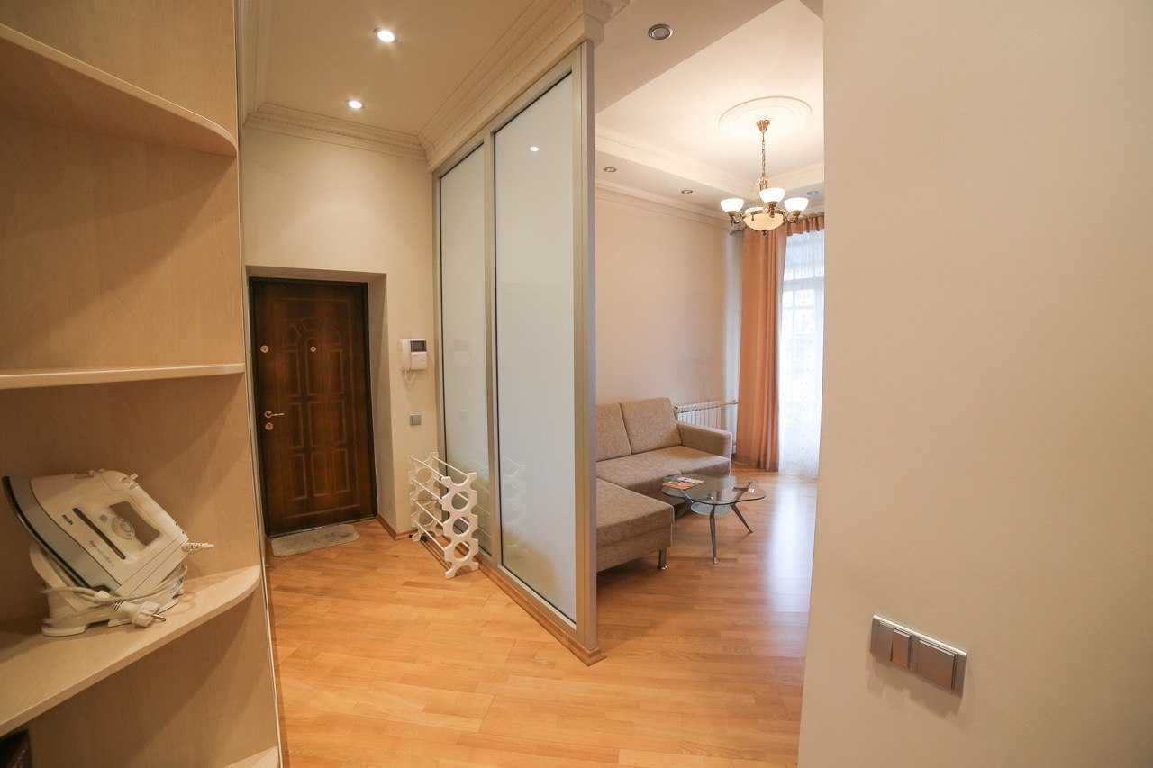 Оренда 2-кімнатної квартири 52 м², Хрещатик вул., 21