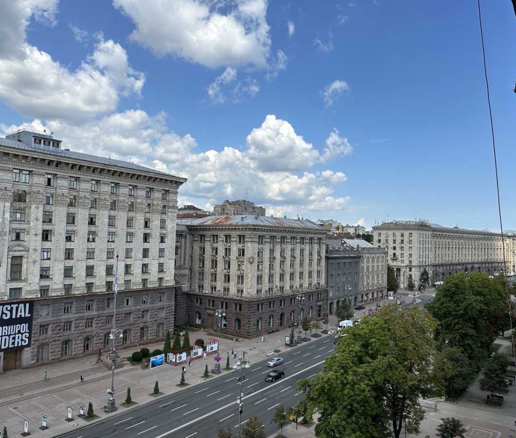 Оренда 2-кімнатної квартири 52 м², Хрещатик вул., 21
