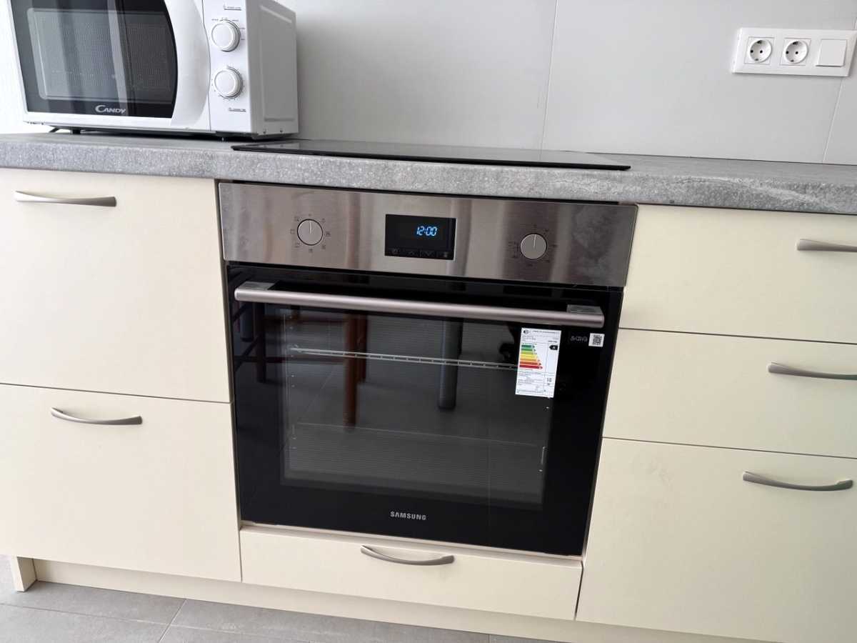 Оренда 1-кімнатної квартири 44 м², Народна вул., Ополчения, 11в
