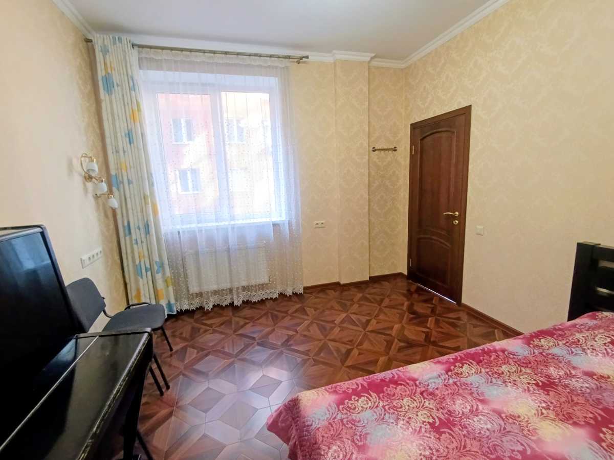 Оренда 1-кімнатної квартири 57 м², Книжный пров., 19/21