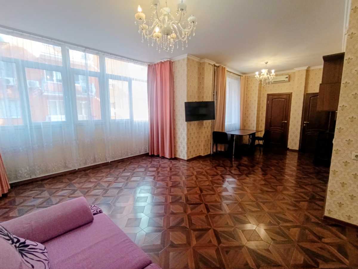Оренда 1-кімнатної квартири 57 м², Книжный пров., 19/21