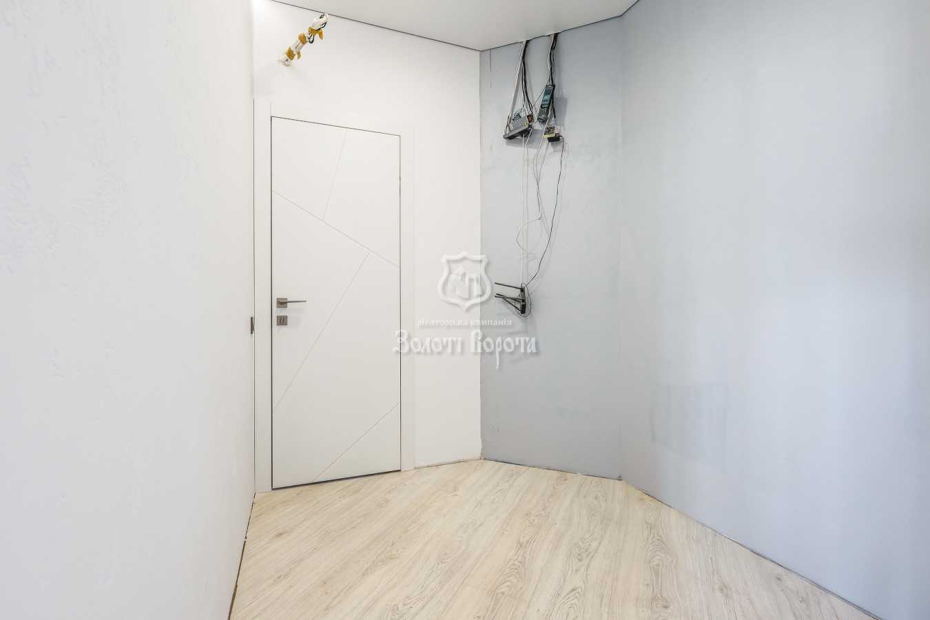 Продаж 2-кімнатної квартири 76.4 м², Бишівська вул., 14