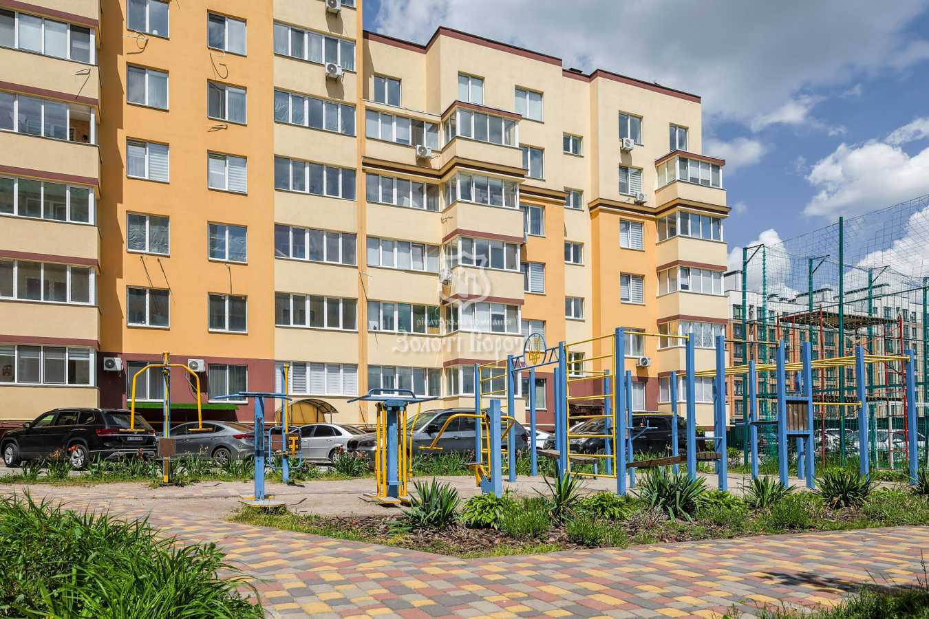 Продаж 2-кімнатної квартири 76.4 м², Бишівська вул., 14