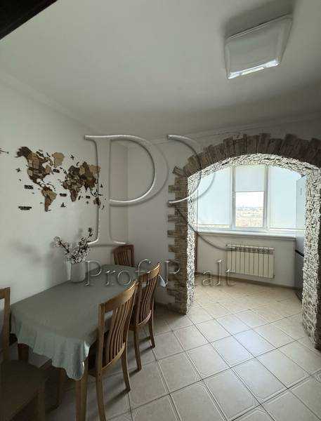Продажа 1-комнатной квартиры 38 м², Мыру, 5