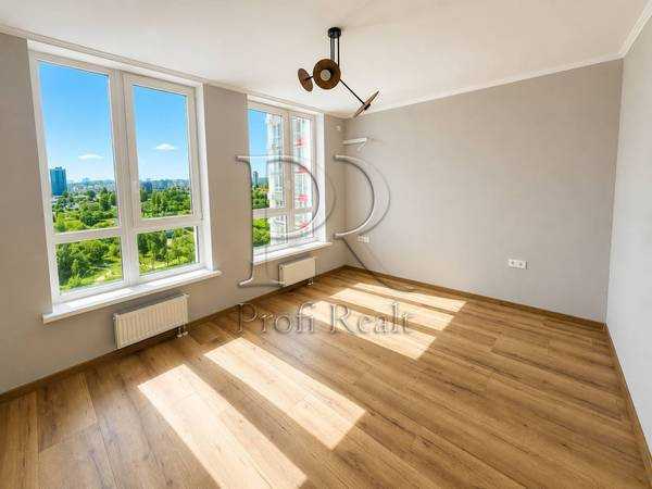 Продаж 1-кімнатної квартири 45 м², Канальна вул., 8Г