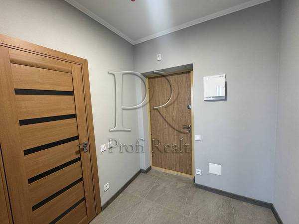 Продаж 1-кімнатної квартири 45 м², Канальна вул., 8Г