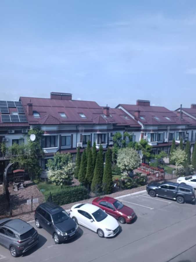 Оренда 2-кімнатної квартири 60 м², Фізкультурний пров., 25