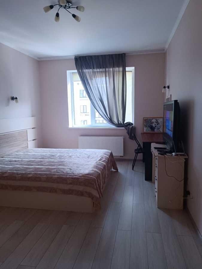 Оренда 2-кімнатної квартири 60 м², Фізкультурний пров., 25