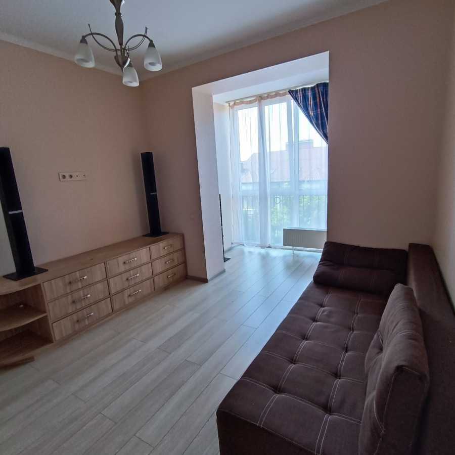 Оренда 2-кімнатної квартири 60 м², Фізкультурний пров., 25