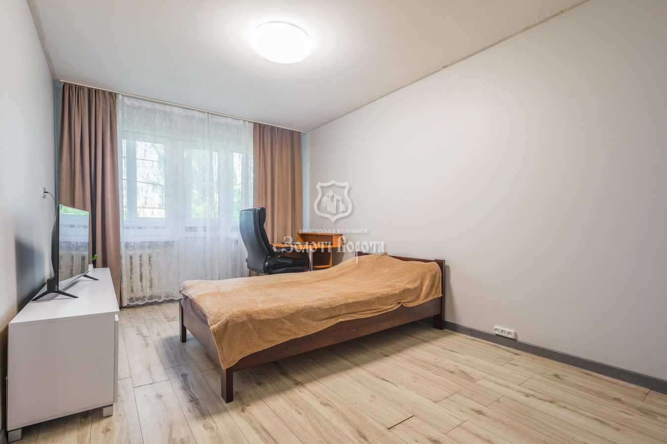 Продаж 1-кімнатної квартири 33 м², Академіка Стражеско вул., 3