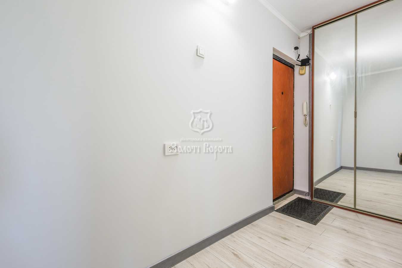 Продаж 1-кімнатної квартири 33 м², Академіка Стражеско вул., 3