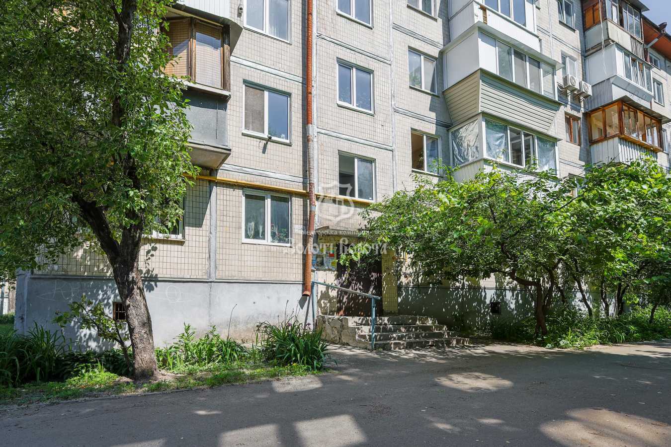 Продаж 1-кімнатної квартири 33 м², Академіка Стражеско вул., 3