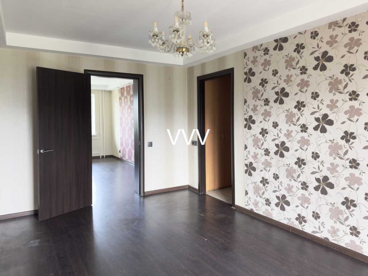 Продаж 3-кімнатної квартири 64.5 м², Івана Миколайчука вул., 19