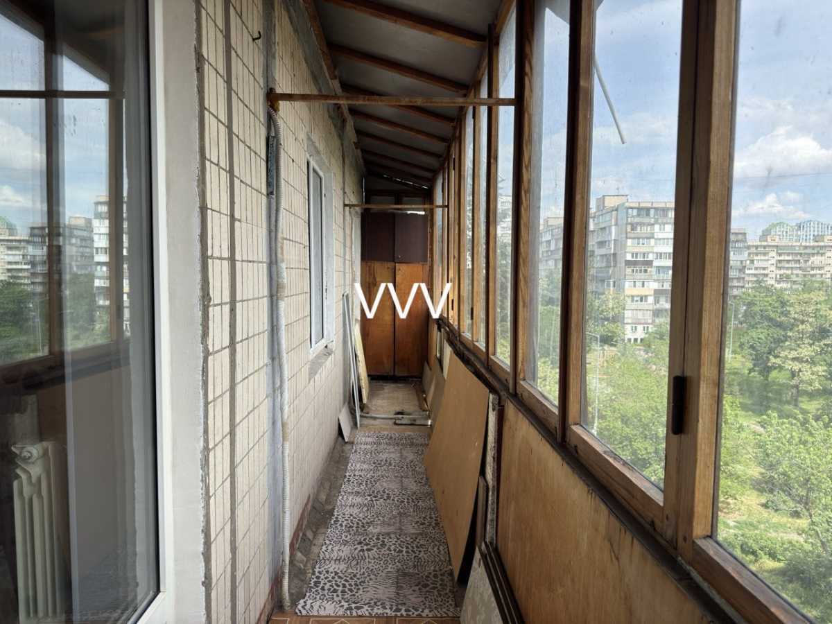 Продаж 3-кімнатної квартири 64.5 м², Івана Миколайчука вул., 19
