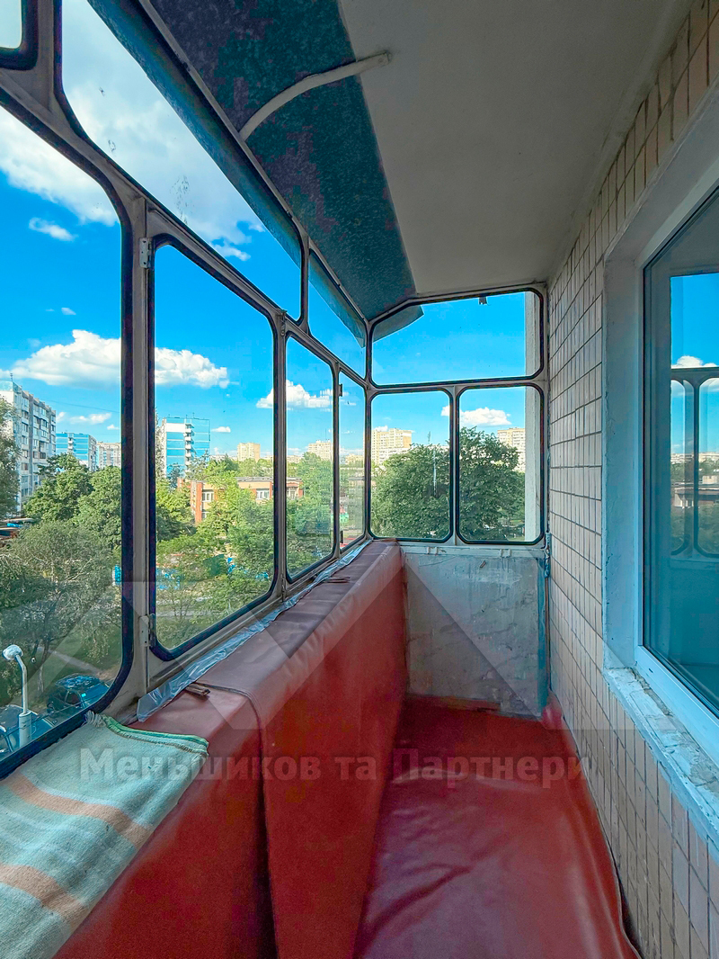 Продаж 3-кімнатної квартири 68 м², Червоної калини, 22а