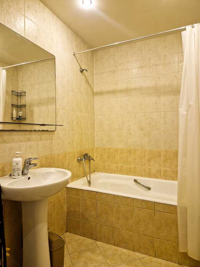 Аренда 1-комнатной квартиры 55 м², Ревуцкого ул., 42Б