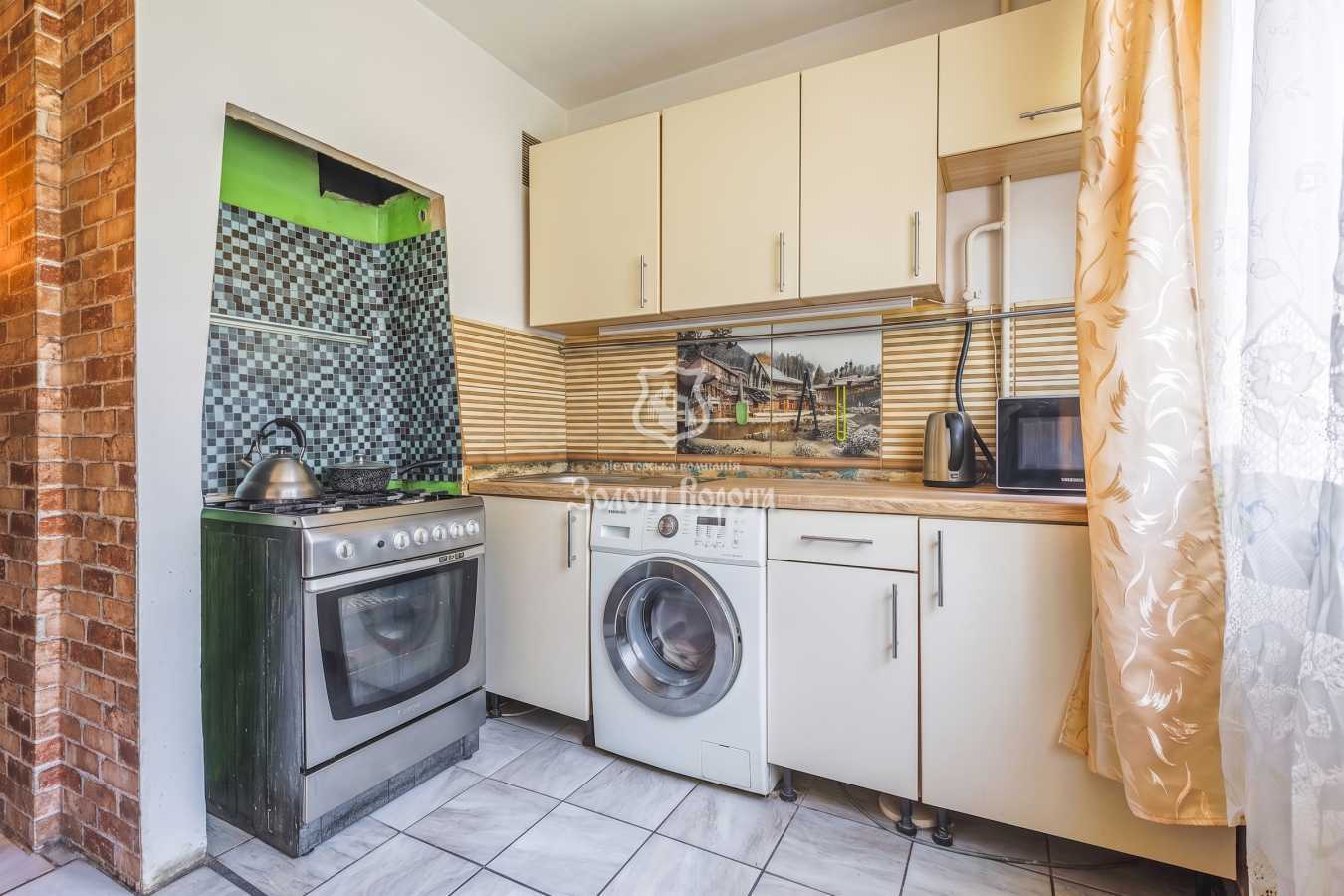 Продаж 3-кімнатної квартири 71 м², Академіка Корольова просп., 12Г