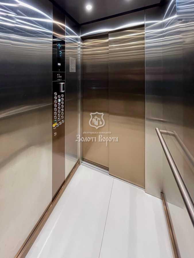 Продаж 1-кімнатної квартири 50 м², Дегтярівська вул., 17к1