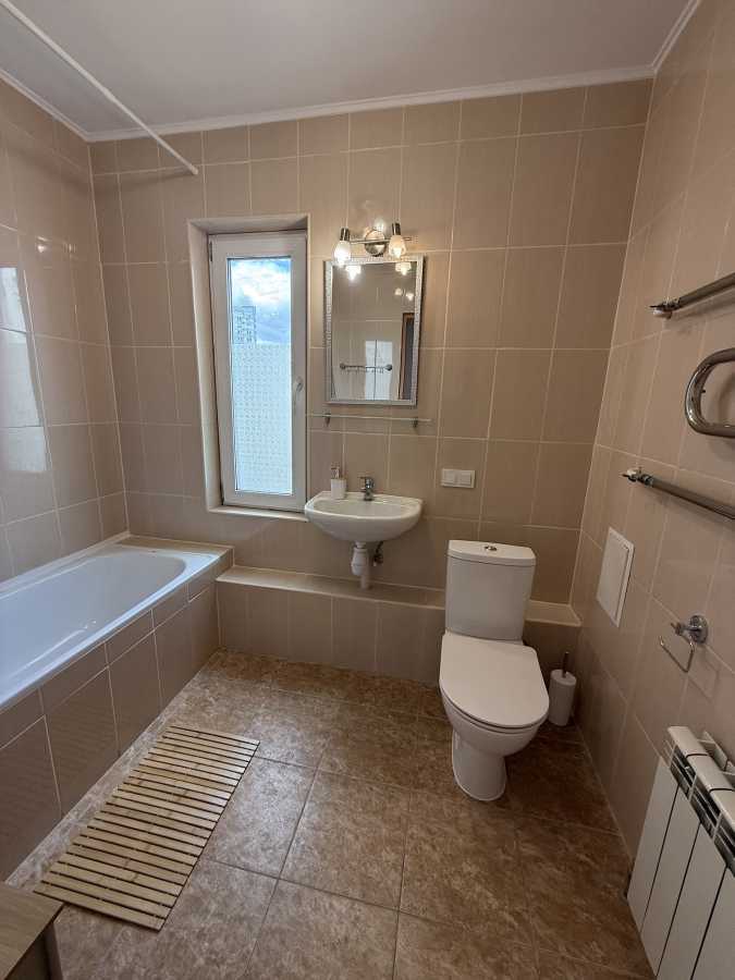 Аренда 3-комнатной квартиры 91 м², Елизаветы Чавдар ул., 6