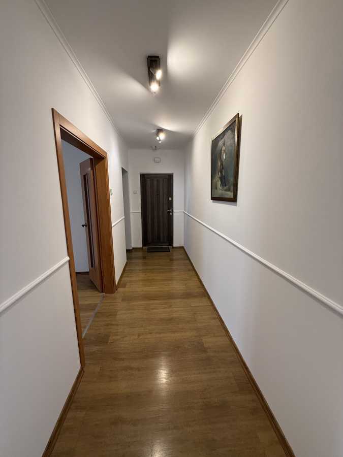 Аренда 3-комнатной квартиры 91 м², Елизаветы Чавдар ул., 6