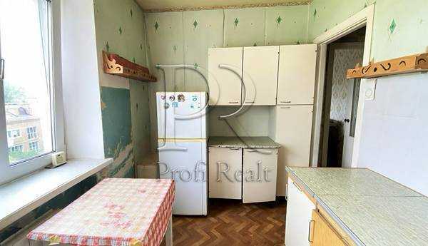 Продажа 2-комнатной квартиры 45 м², Молдовська вулиця, 5