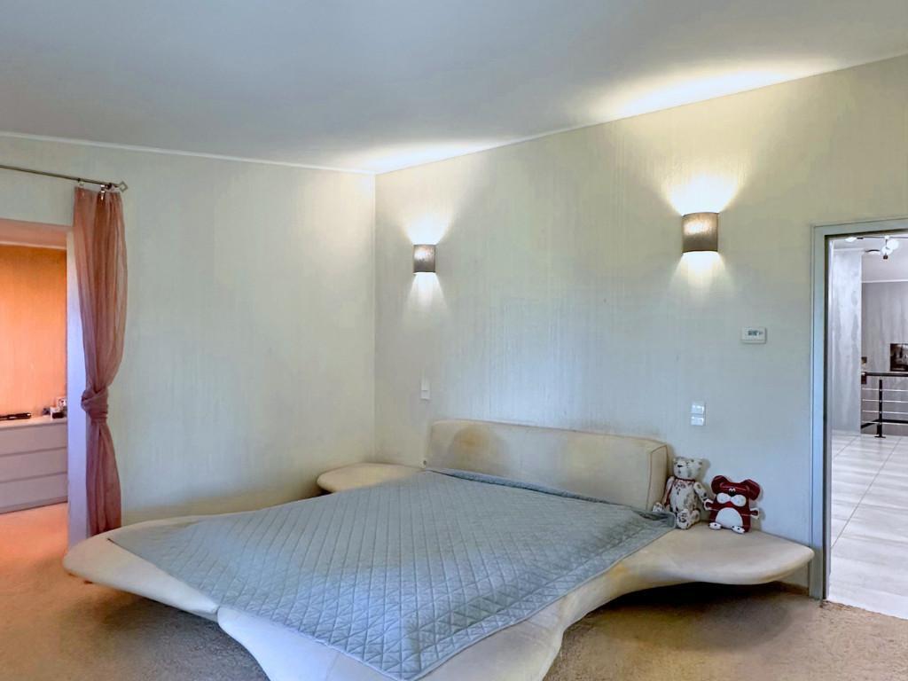 Продажа дома 443.8 м²