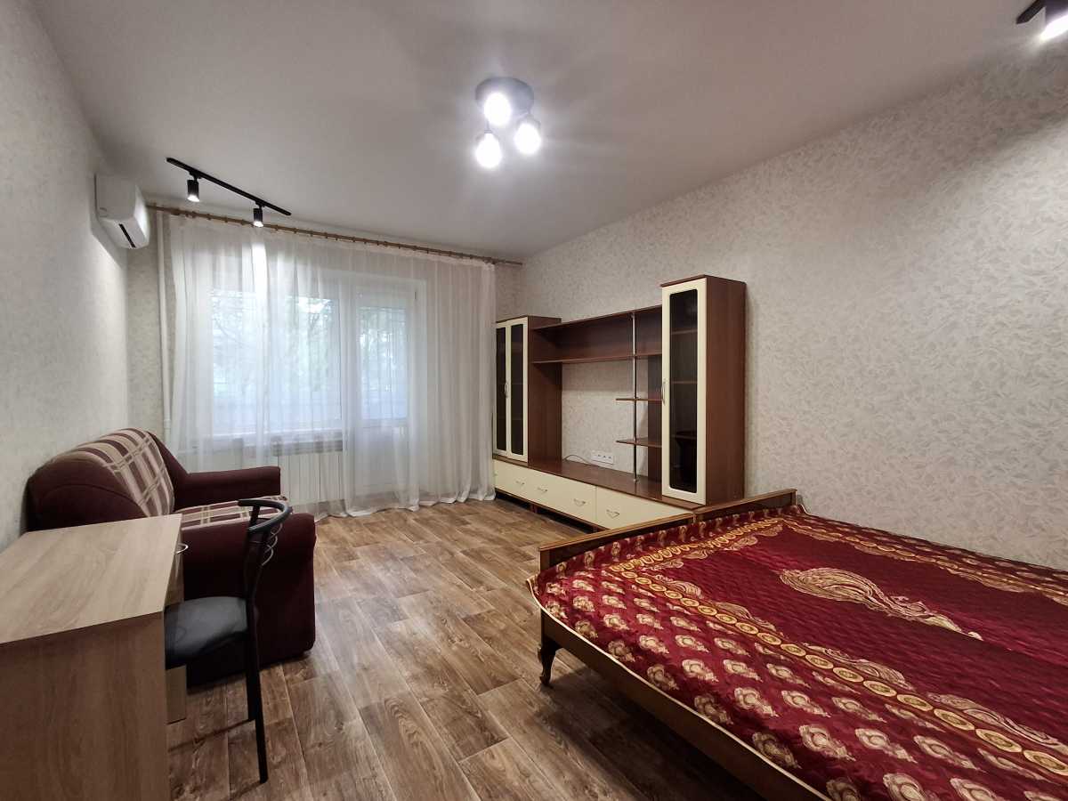 Продаж 1-кімнатної квартири 48 м², Михайла Донця вул., Драгоманова, 12а