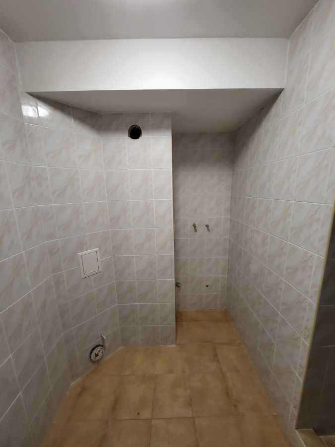 Продаж 2-кімнатної квартири 70 м², Боголюбова вул., 6