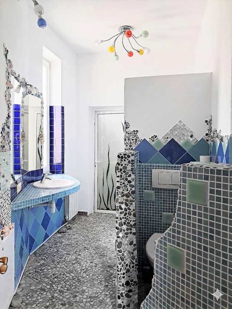 Оренда 5-кімнатної квартири 250 м², Плютовська