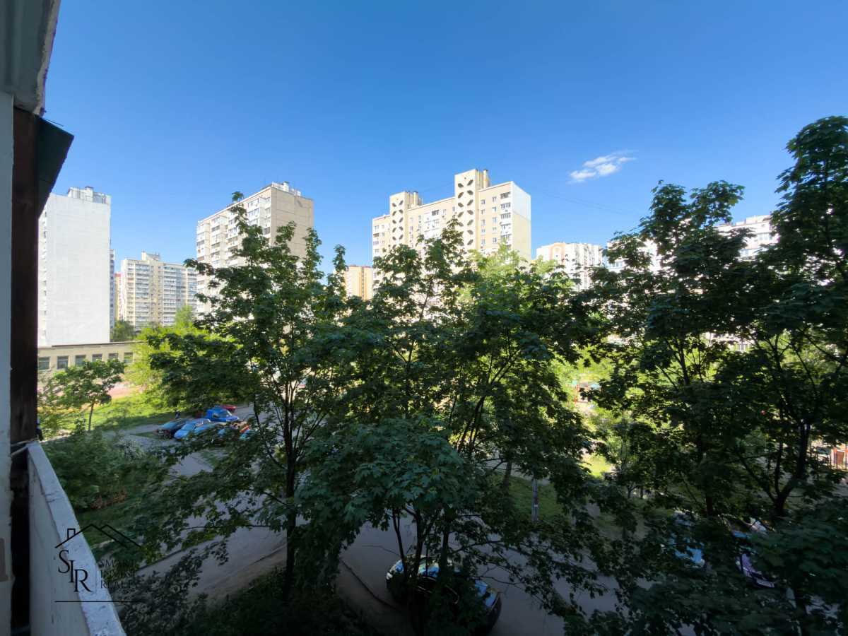 Продаж 1-кімнатної квартири 36 м², Урлівська вул., 1/8